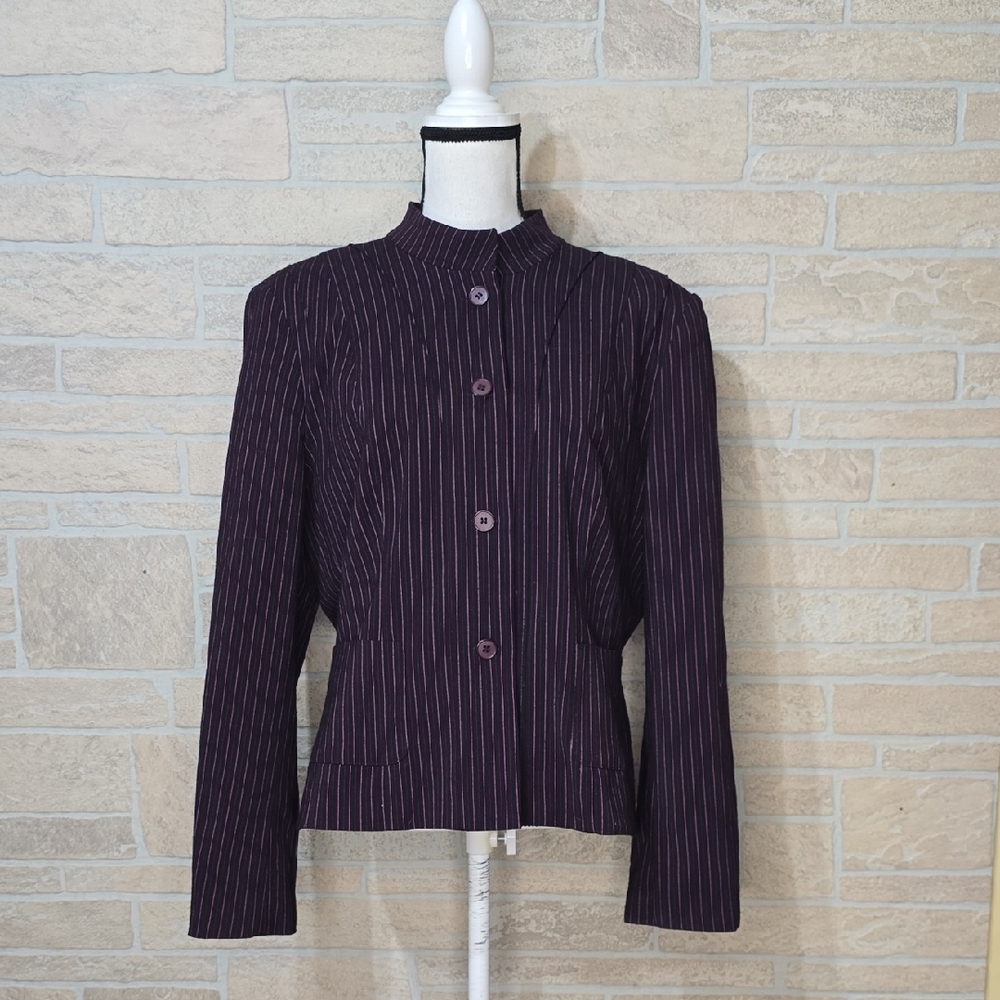 OSCAR DE LA RENTA PURPLE PINSTRIPE CHOIR BOY COLLAR